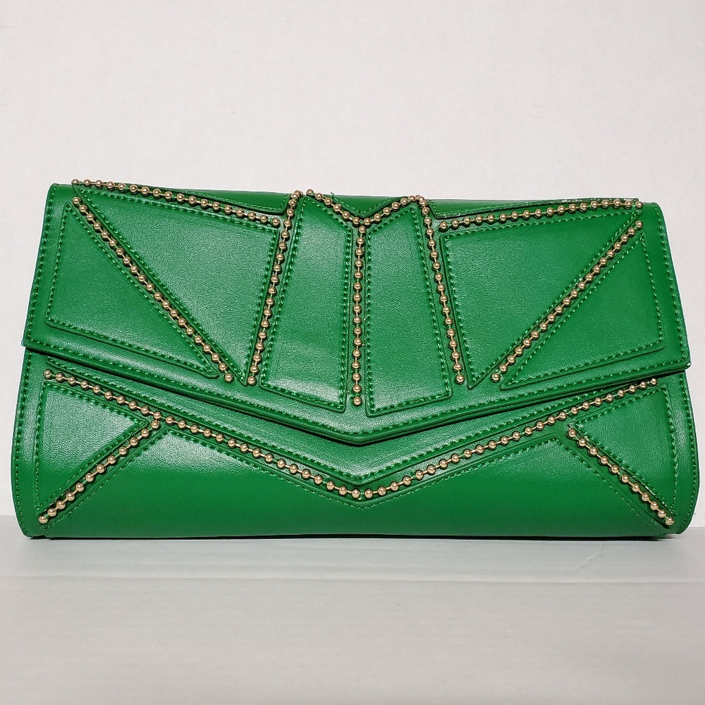 NWT Nila Anthony Emerald Smooth Beaded Clutch
